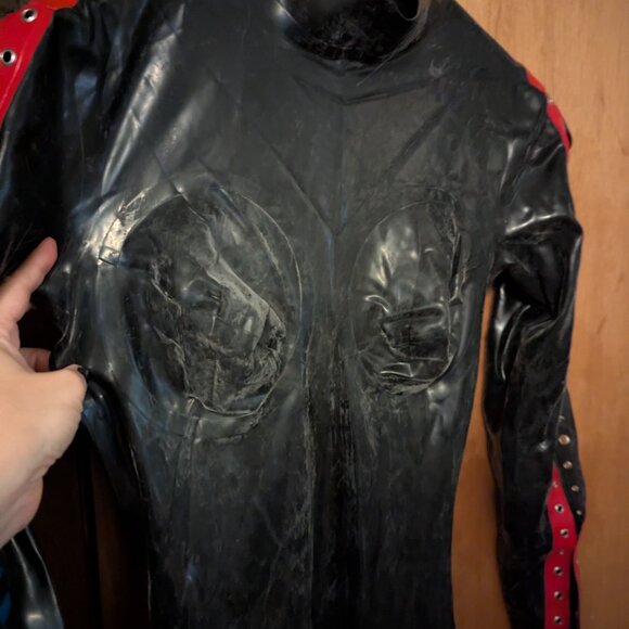 DeMask Black and Red Lace-up Catsuit - Picture 6 of 6